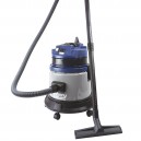 Aspirateur commercial sec et humide - capacité de 22,5 L (5,9 gal) - prise pour balai électrique - boyau de  (8') - manchons en plastique et aluminium - brosses et accessoires inclus - IPS  ASDO07362