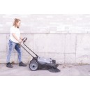 Manual Floor Sweeper - Johnny Vac - 32" (81.3 cm) Cleaning Path -  2 Side Brushes - Tank of 10.5 gal (40 L)